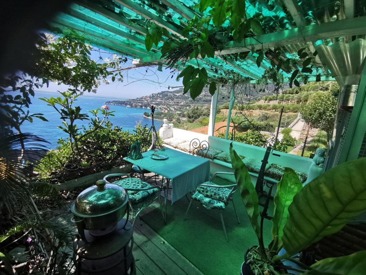 Romantic Casa Lorenzina Affittacamere 벤티밀리아 외부 사진